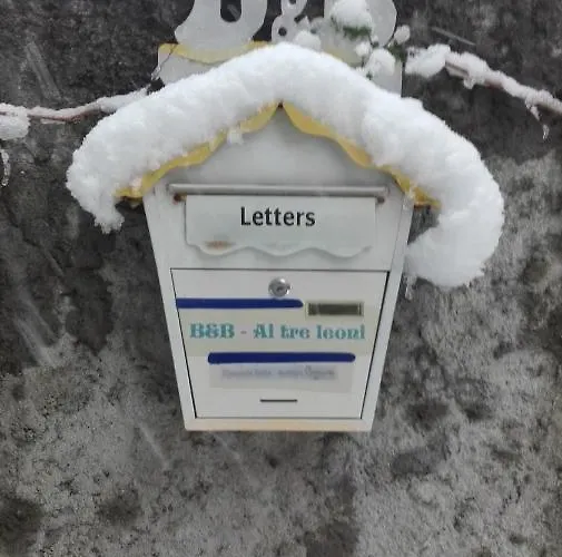 Ai Tre Leoni Lake Como